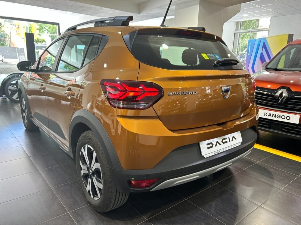 Dacia Sandero Stepway Comfort foto 6