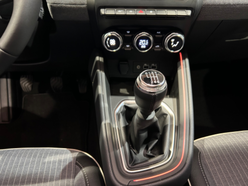 Renault Clio Techno foto 19