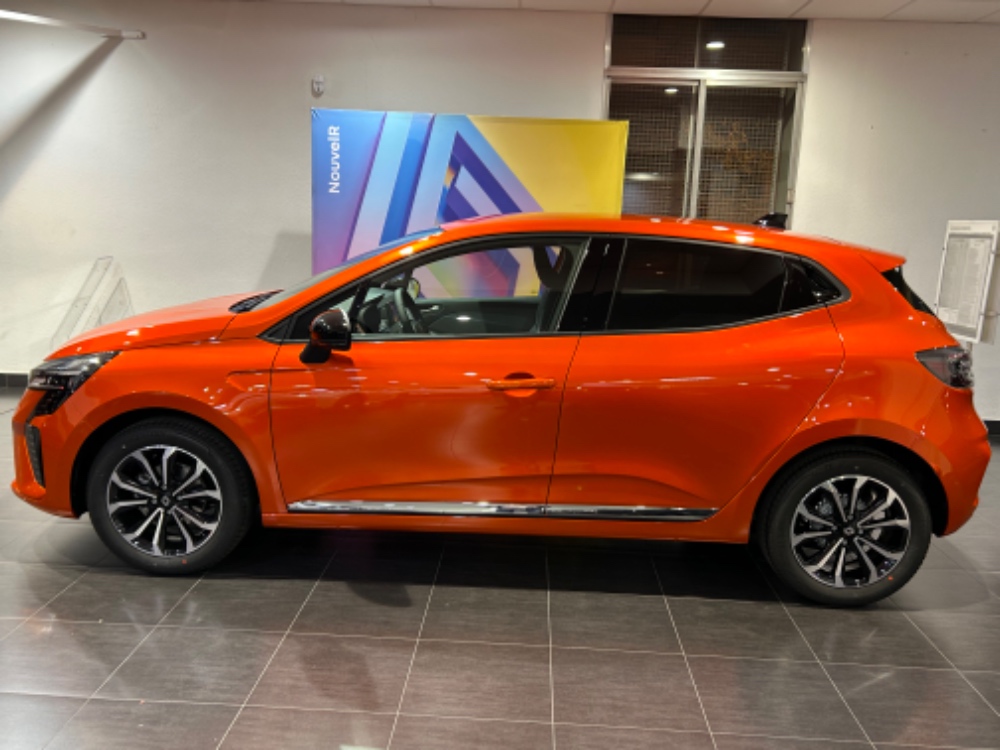 Renault Clio Techno foto 10