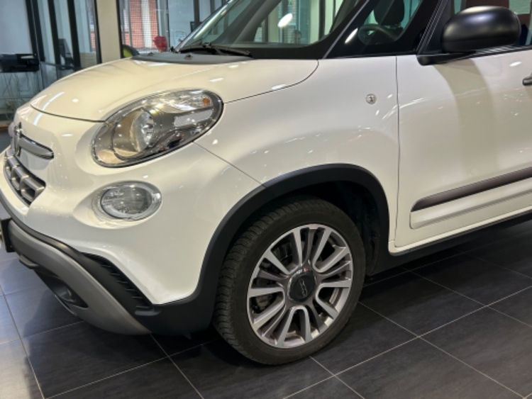 Fiat 500 L Cross foto 35