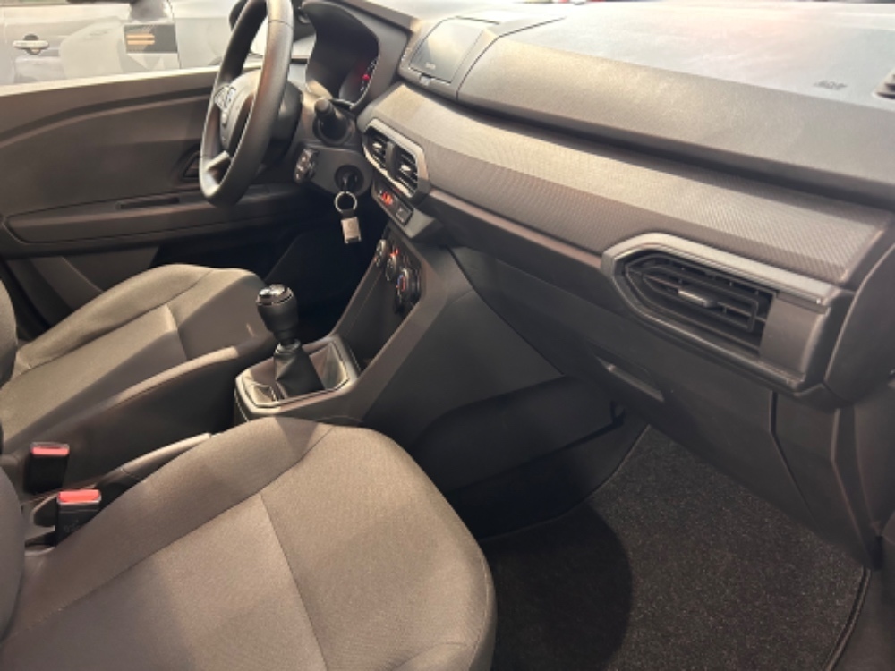 Dacia Sandero Essential foto 20